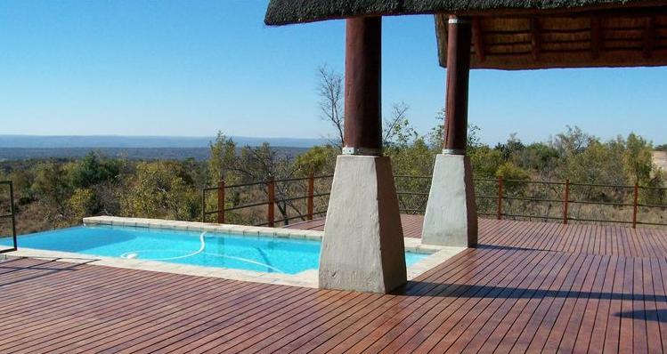 Soul Afrique - swimming pool