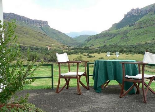 Woodcliffe - outside dining