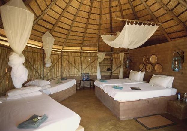 Umlani Bush Camp - bedroom