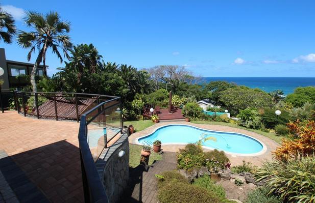 Wailana Beach Lodge - pool