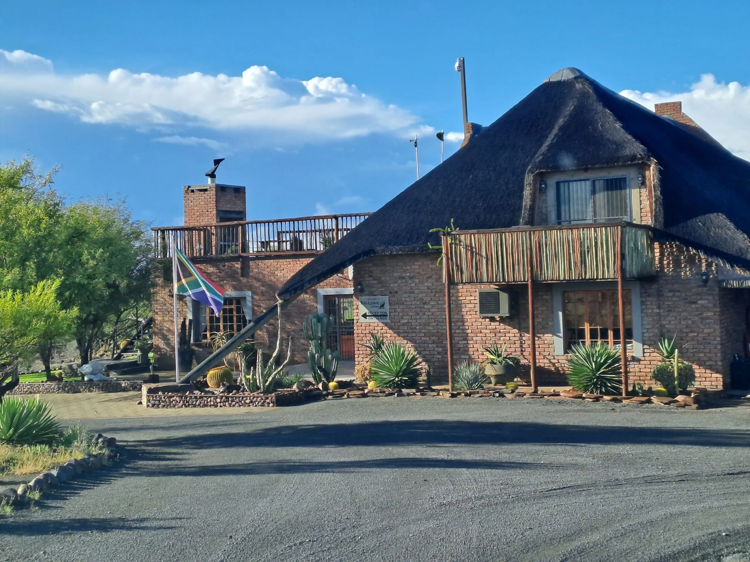 Teri-Lemveli Lodge |  Beaufort West, Western Cape