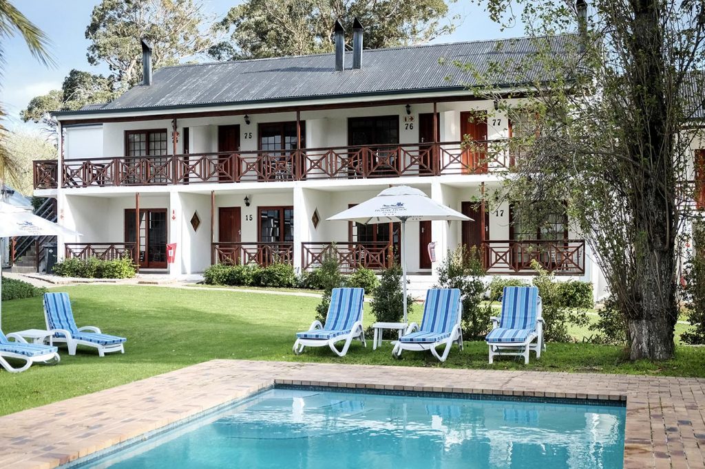 Houw Hoek Hotel / Kogelberg Nature Reserve, Grabouw, W. Cape