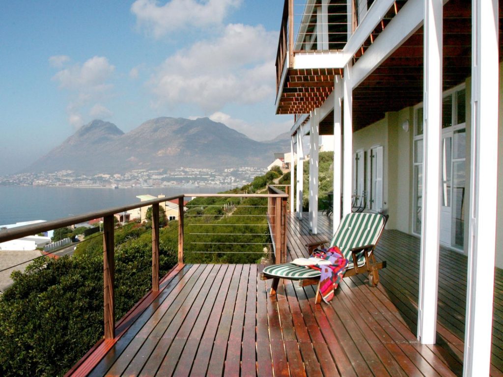 Moonglow Guesthouse / Simon’s Town, Western Cape