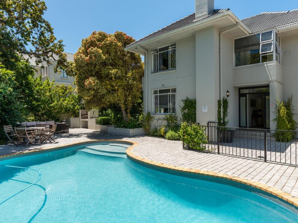 Oak Manor Guest House – Riversdale, W. Cape