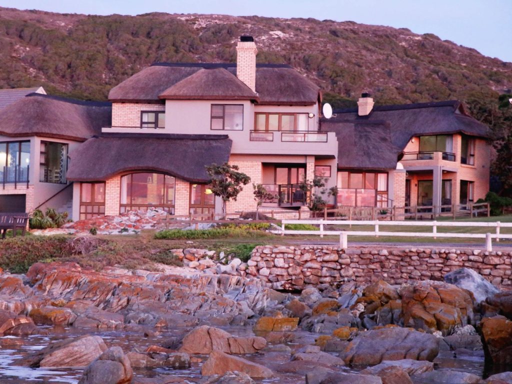 Little Rock Guest House – Jongensfontein, Western Cape