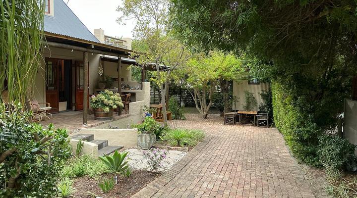Swallows Cottages – Onrus, Hermanus, Western Cape